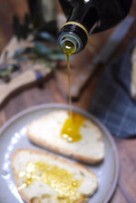 Charger l&#39;image dans la galerie, DUO Salade / couverts en bois + huile d&#39;olive
